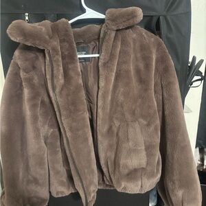Simply Vera Vera Wang Plush Tan Faux Fur Coat
